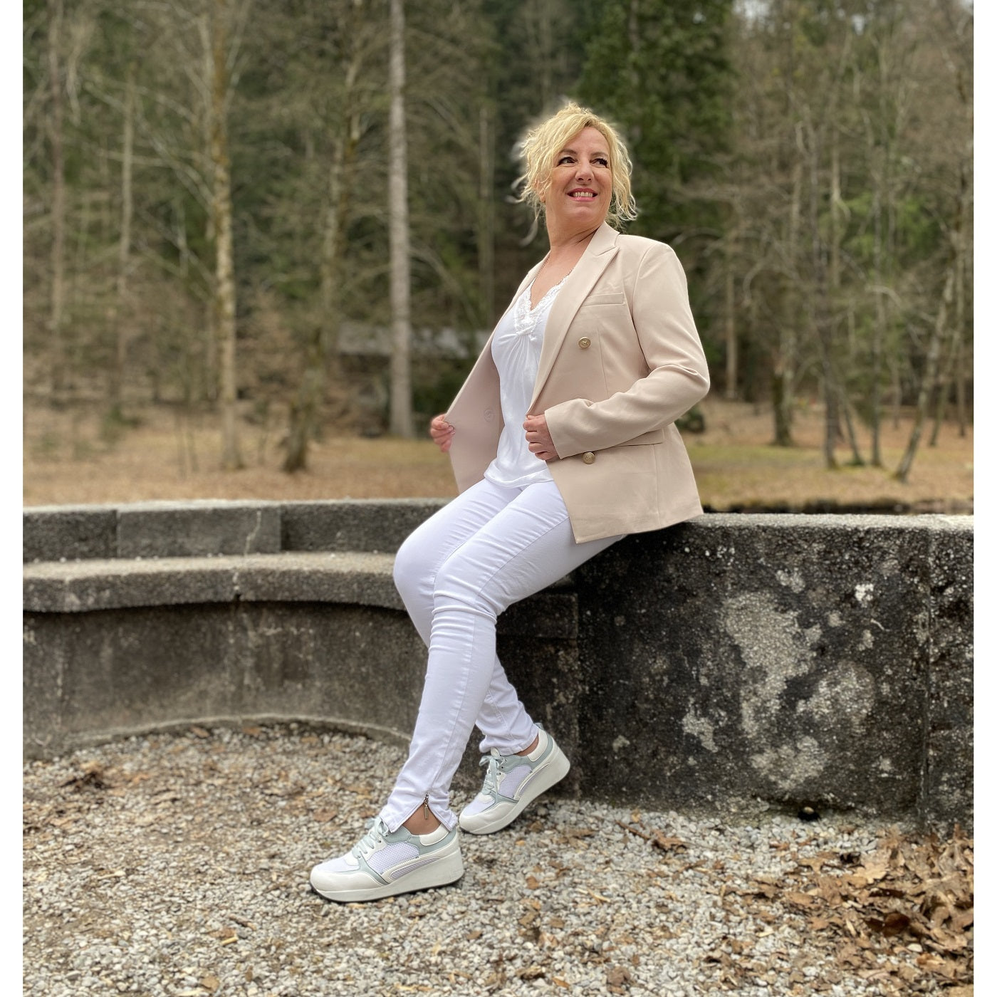 NALA Damen Sneaker – Mesh/Leder, Weite H, hellblau/weiss