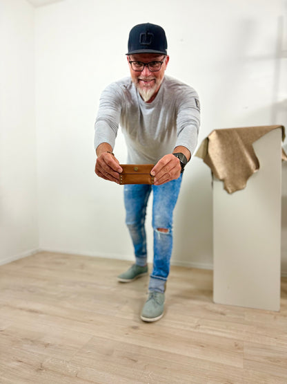 Nicht groß. Aber oho. – Unisex Geldtasche aus Hirschleder